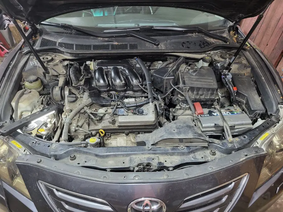 Встановлення ГБО на TOYOTA CAMRY ПІД КАПОТОМ
